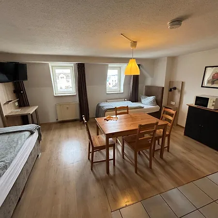 Deutscher Hof 3* Плауэн