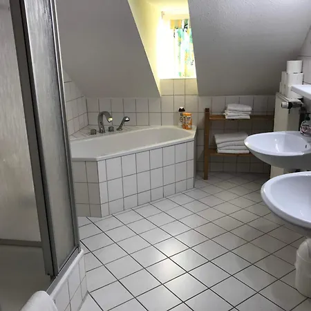 Гостевой дом Deutscher Hof Плауэн